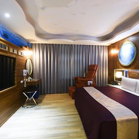 Zc Motel Таоуан Екстериор снимка