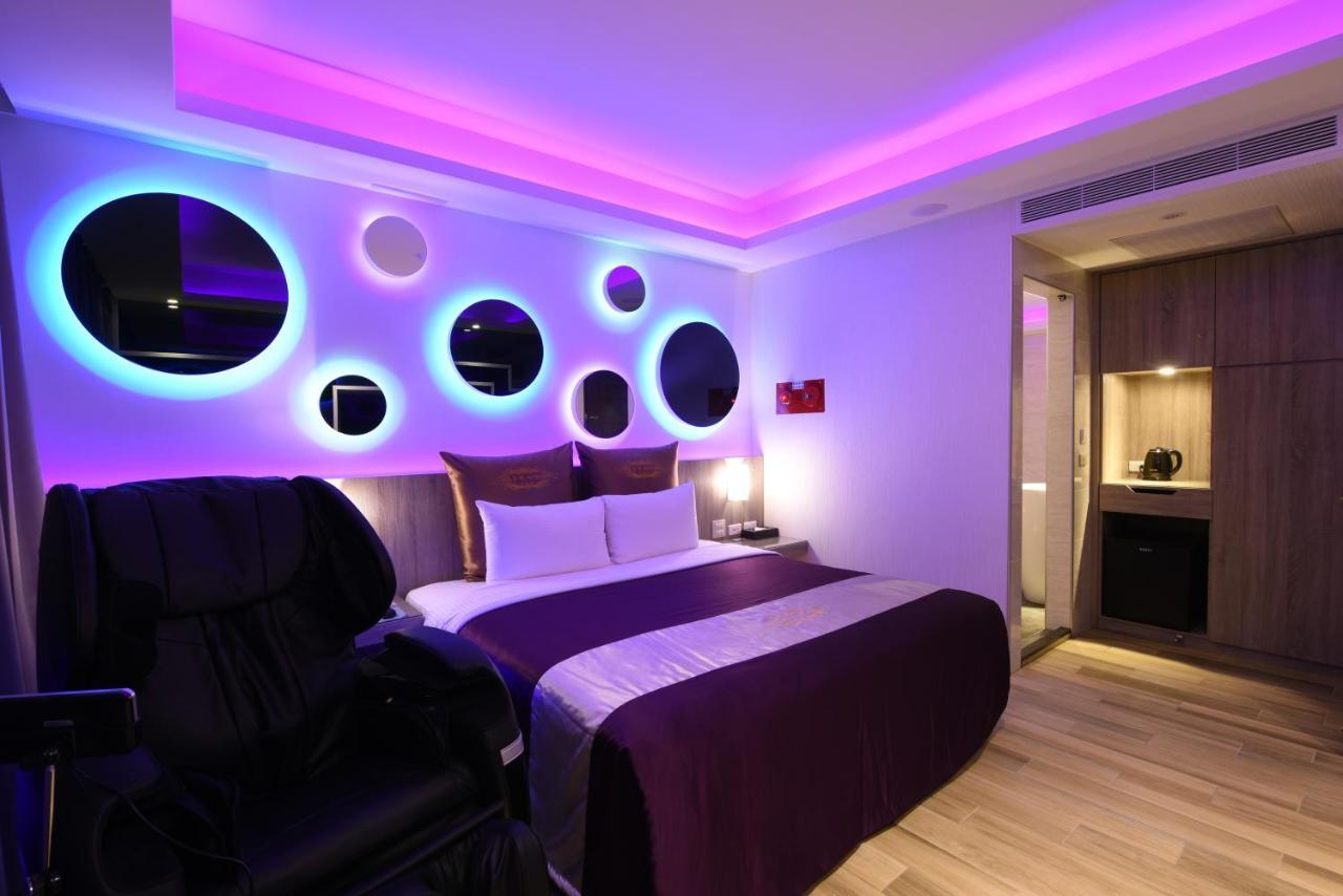 Zc Motel Таоуан Екстериор снимка